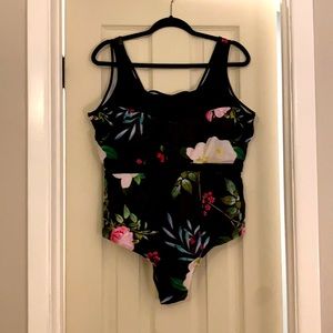 One piece bathing suit